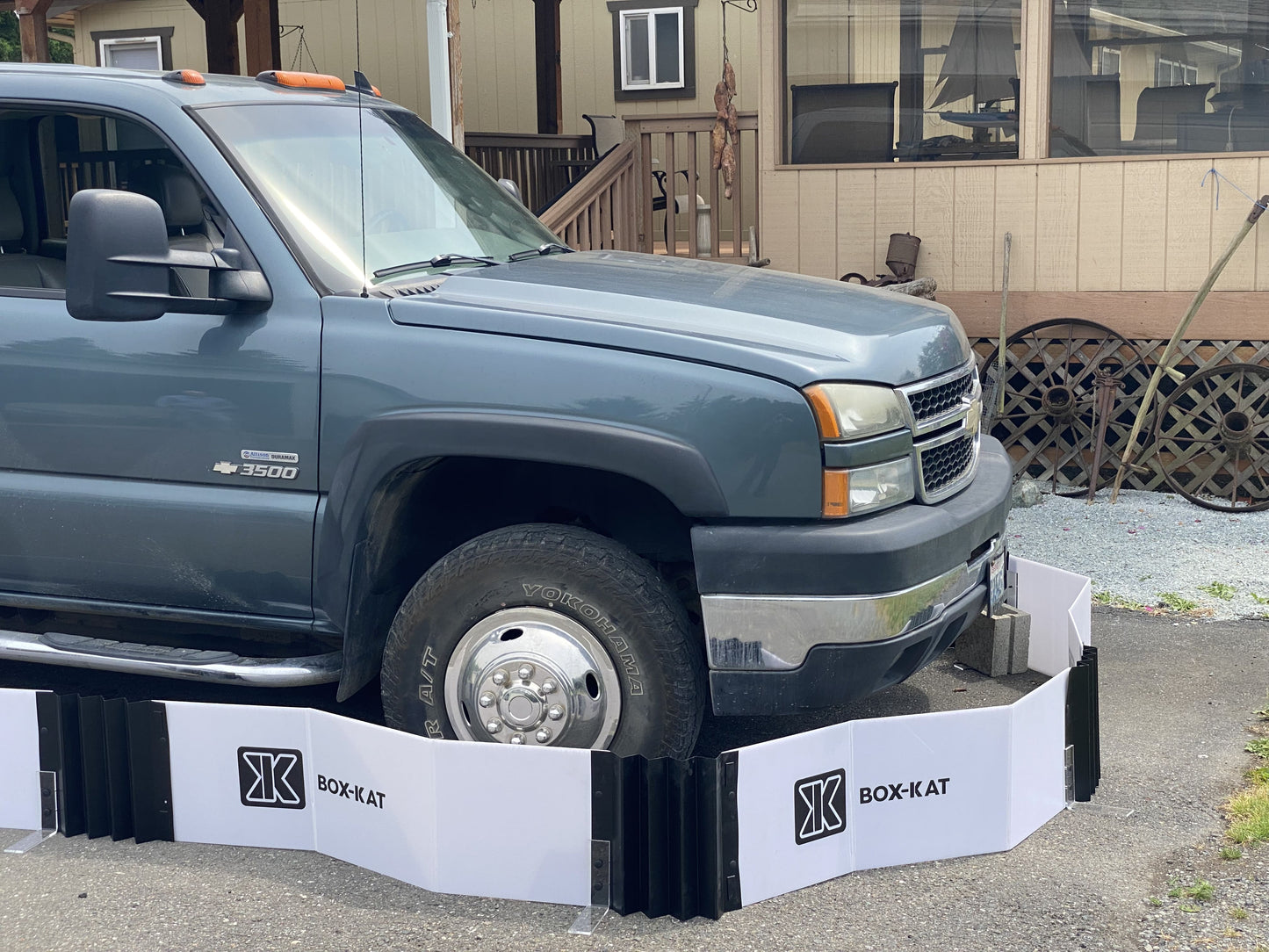 Box-Kat mouse barrier around pickup truck